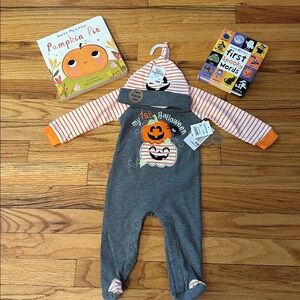 🌺 NWT Baby Essentials 1st Halloween Onesie/Cap Set Sz 6mo plus bonus books